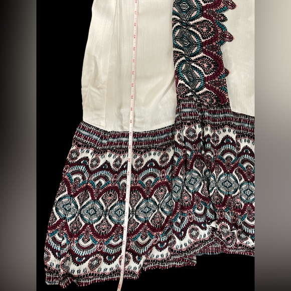 Xhiliration tie top flowing printed cream maxi dress NWT small - Picture 6 of 7